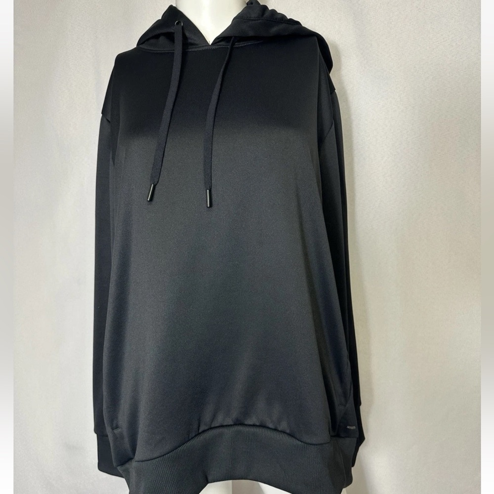 NEW MONDETTA BLACK PULLOVER HOODIE FRONT POCKET SOFT COMFORTABLE LARGE